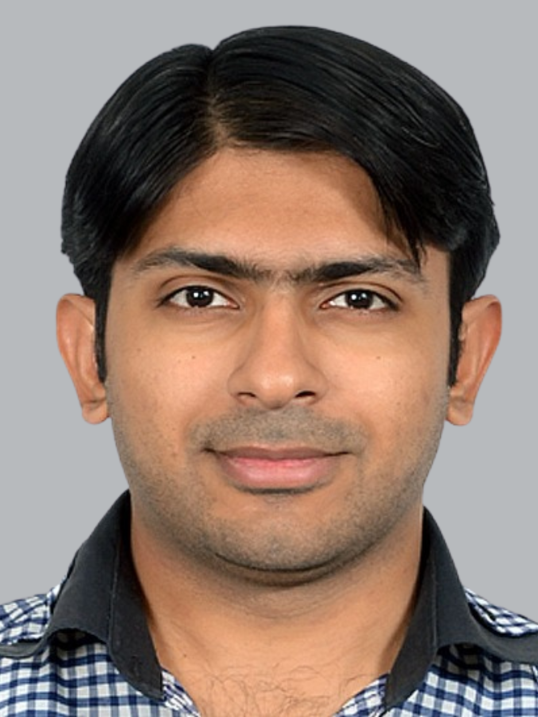 IT service manager ensuring efficient technology operations